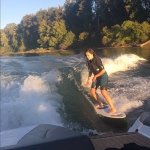 Meet your Posher, Julia